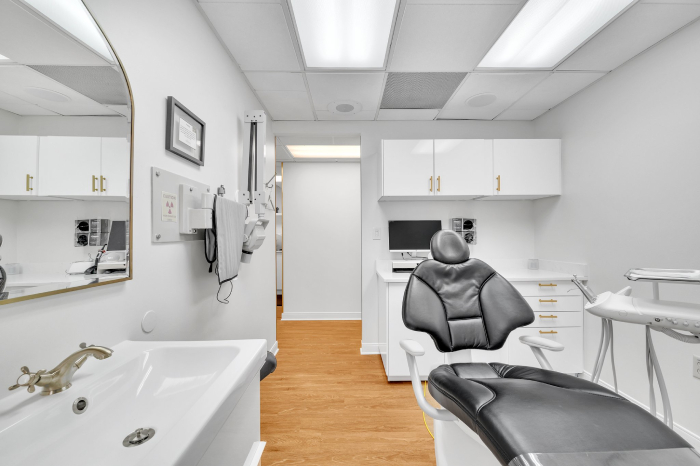 Image office gallery