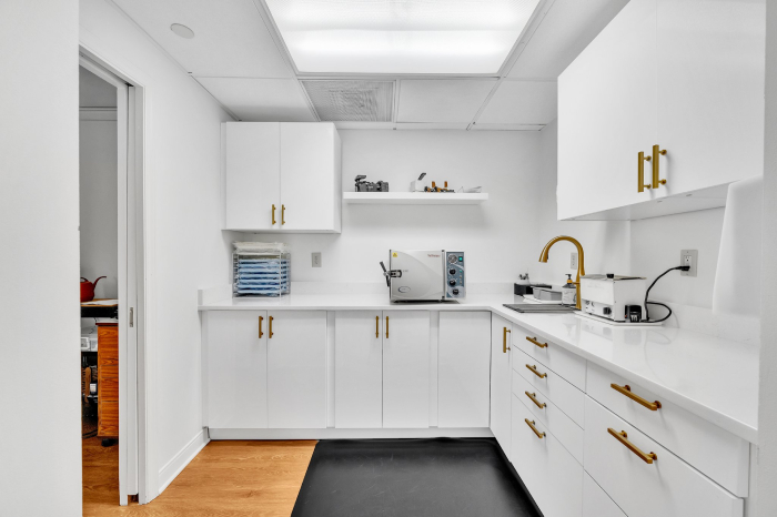 Image office gallery